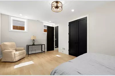 4218 N Kildare Avenue, Chicago, IL 60641 - Photo 36