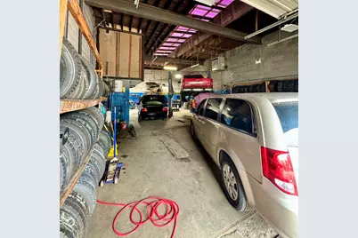 10610 S Vincennes Avenue, Chicago, IL 60643 - Photo 4