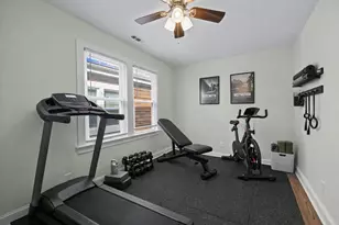 7744 S Champlain Ave, Chicago, IL 60619 - Photo 16