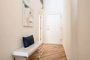 226 N Clinton St, Chicago, IL 60661 - Photo 18