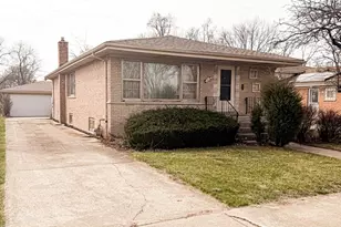 1025 Blouin Dr, Dolton, IL 60419 - Photo 1