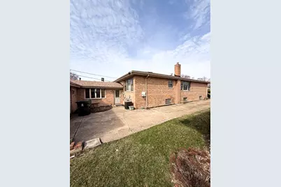 1025 Blouin Drive, Dolton, IL 60419 - Photo 2