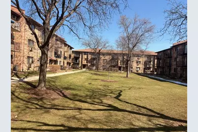 230 Klein Creek Court #F, Carol Stream, IL 60188 - Photo 2