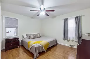 3703 S 58th Ct, Cicero, IL 60804 - Photo 12