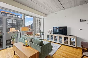 630 N Franklin St, Chicago, IL 60654 - Photo 18