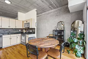 630 N Franklin St, Chicago, IL 60654 - Photo 10