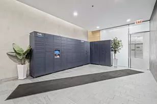 630 N Franklin St, Chicago, IL 60654 - Photo 4