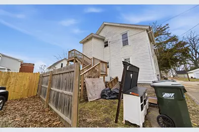 506 Ave F, Sterling, IL 61081 - Photo 4