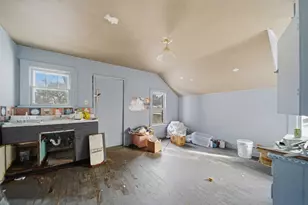 506 Avenue F, Sterling, IL 61081 - Photo 6