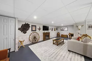 706 Silver Glen Rd, McHenry, IL 60050 - Photo 18