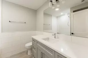 [Address not provided], Chicago, IL 60660 - Photo 16