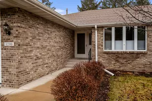 1290 S Trainer Rd, Rockford, IL 61108 - Photo 2