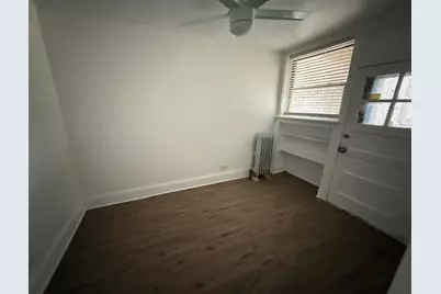 6308 N Artesian Avenue #1, Chicago, IL 60659 - Photo 8