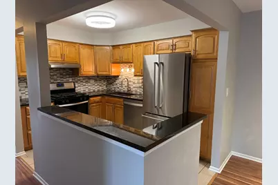 420 74th Street #204, Downers Grove, IL 60516 - Photo 4