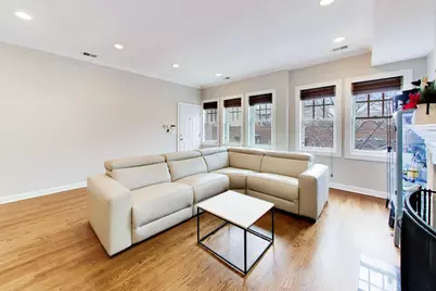 618 W Oakdale Avenue #4, Chicago, IL 60657 - Photo 4