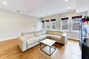 618 W Oakdale Ave, Chicago, IL 60657 - Photo 4