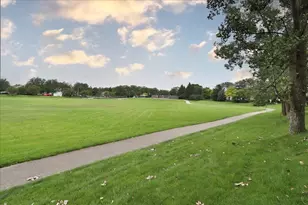 202 Sierra Pass Dr, Schaumburg, IL 60194 - Photo 26