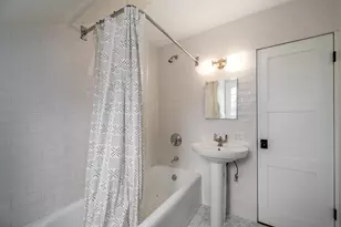901 E Glenwood Rd, Glenview, IL 60025 - Photo 24