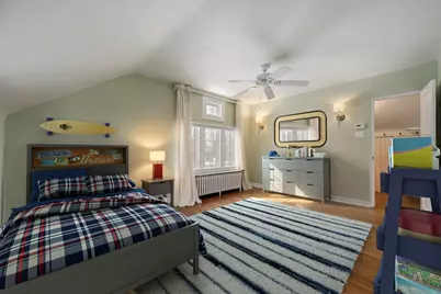 901 E Glenwood Road, Glenview, IL 60025 - Photo 20