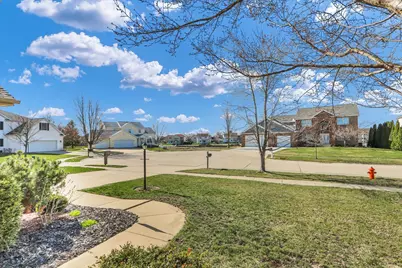 2506 Crimson Lane, Champaign, IL 61822 - Photo 4