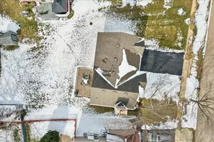 466 Valley Forge Ave, South Elgin, IL 60177 - Photo 24