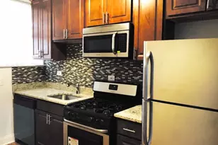 2250 N Spaulding Ave, Chicago, IL 60647 - Photo 2