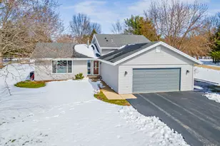 12715 Waltham Close, Roscoe, IL 61073 - Photo 40