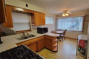 5316 N Rutherford Ave, Chicago, IL 60656 - Photo 8