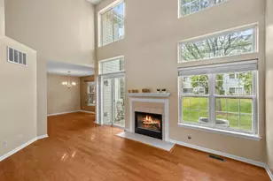 2282 Foxmoor Ln, Aurora, IL 60502 - Photo 2