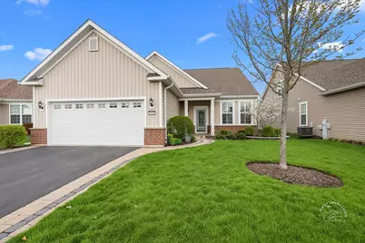 2850 Stoney Creek Drive, Elgin, IL 60124 - Photo 1
