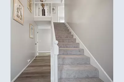 24 Bay Pointe Drive, Bloomington, IL 61704 - Photo 2