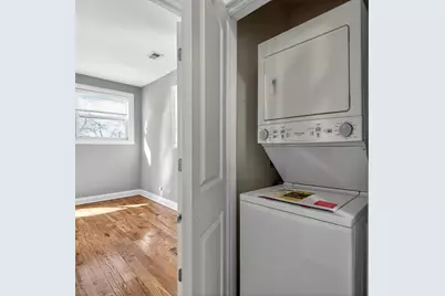1926 W Oakdale Avenue, Chicago, IL 60657 - Photo 18
