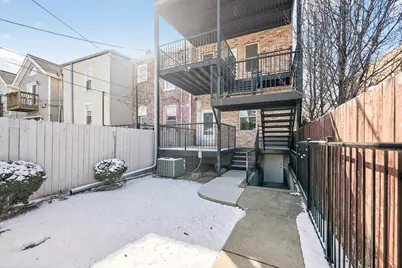1926 W Oakdale Avenue, Chicago, IL 60657 - Photo 30
