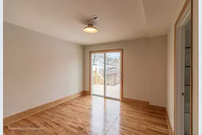 6334 S Saint Lawrence Avenue, Chicago, IL 60637 - Photo 12