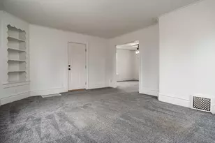 1441 Jackson St, Rockford, IL 61107 - Photo 2