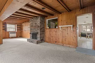 3658 15th Ave Ct, Moline, IL 61265 - Photo 2