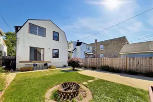 5426 N Lovejoy Ave, Chicago, IL 60630 - Photo 36