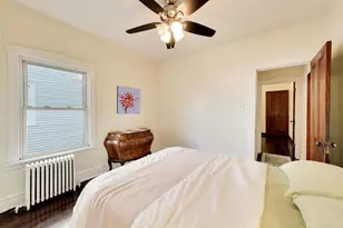 5426 N Lovejoy Ave, Chicago, IL 60630 - Photo 16