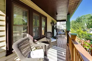 5426 N Lovejoy Ave, Chicago, IL 60630 - Photo 4