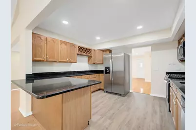 1500 Pershing Avenue, Wheaton, IL 60189 - Photo 12