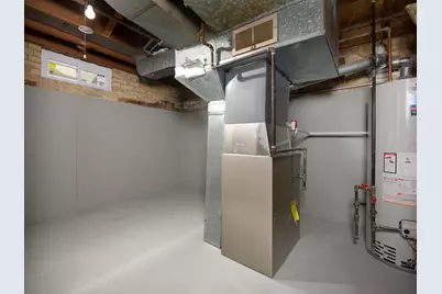 8727 Hamlin Avenue, Skokie, IL 60076 - Photo 20