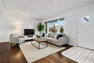 8727 Hamlin Ave, Skokie, IL 60076 - Photo 4