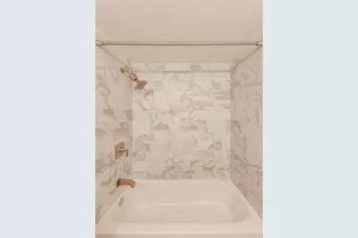 1400 N State Parkway #18A, Chicago, IL 60610 - Photo 18