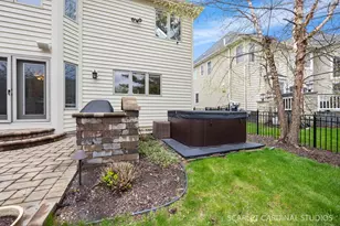 2412 Comstock Ct, Naperville, IL 60564 - Photo 40