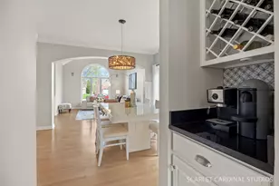 2412 Comstock Ct, Naperville, IL 60564 - Photo 16
