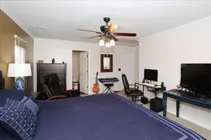 1020 Wynnfield Ct, Elgin, IL 60120 - Photo 14