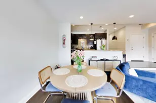 1402 W Grand Ave, Chicago, IL 60642 - Photo 6