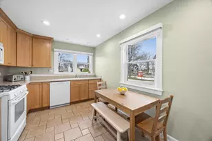 5325 S Catherine Ave, Countryside, IL 60525 - Photo 4