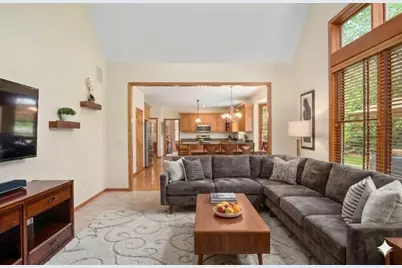 9 N Daniels Drive, Batavia, IL 60510 - Photo 4