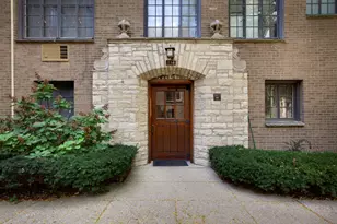 734 Noyes St, Evanston, IL 60201 - Photo 2